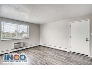 3310 S Grant St in Englewood, CO - Building Photo - Building Photo