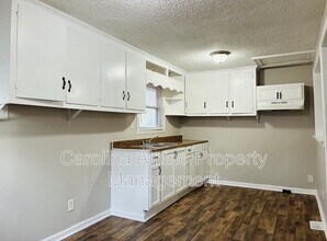 131 Lindsey St in Gastonia, NC - Building Photo - Building Photo