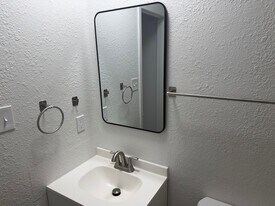 4254 Southpark Dr, Unit A in Baton Rouge, LA - Building Photo