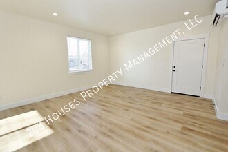 3322 N Cole Rd-Unit -101 in Boise, ID - Building Photo - Building Photo