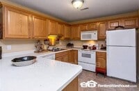 10161 Sutton Dr photo'