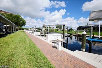 1789 Four Mile Cove Pkwy in Cape Coral, FL - Building Photo - Building Photo