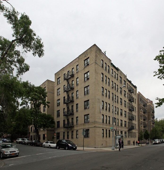 Jumel Hall in New York, NY - Building Photo