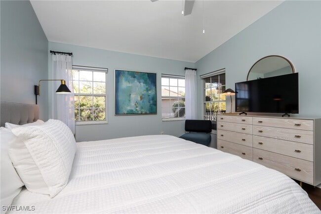 property at 2585 Old Groves Rd