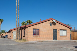 238 W Navajo Rd Apartamentos