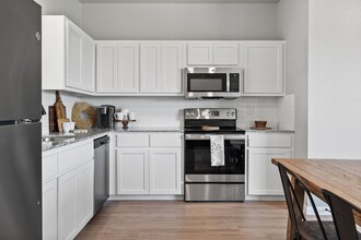 745 Meiomi Dr in Temple, TX - Foto de edificio - Building Photo