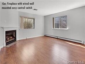 2 Magdalene Close in Middletown, NY - Building Photo - Building Photo