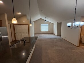 8249 Flintlock St in Lincoln, NE - Building Photo - Building Photo