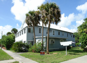 408 S Riverside Dr Apartments