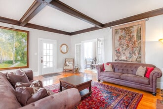 406 NE 7th Ave in Gainesville, FL - Foto de edificio - Building Photo