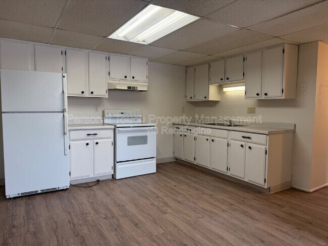 911 Western Rd in Wahpeton, ND - Building Photo - Building Photo