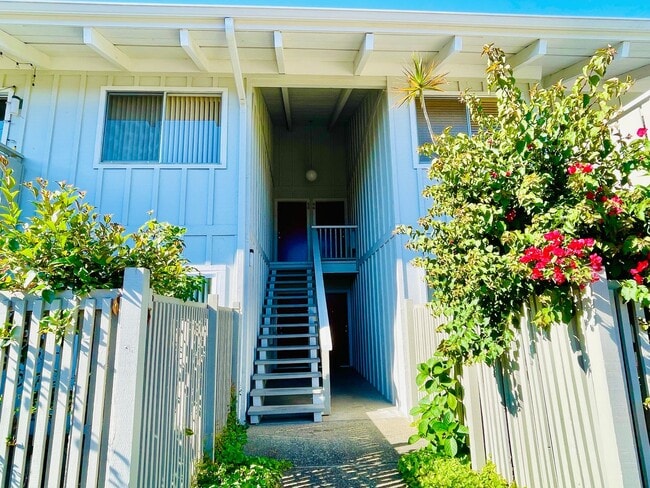 property at 255 S Rengstorff Ave