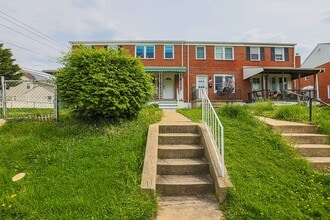 1113 N Marlyn Ave in Essex, MD - Building Photo - Building Photo