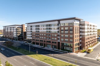 Fellow At Fitz in Aurora, CO - Foto de edificio - Building Photo