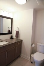 405 Tweedsmuir Av in Ottawa, ON - Building Photo - Building Photo