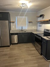 3914 Bearwood Ave in Charlotte, NC - Building Photo - Building Photo