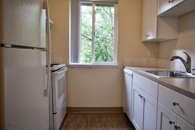 property at 20125 SW Tualatin Valley Hwy