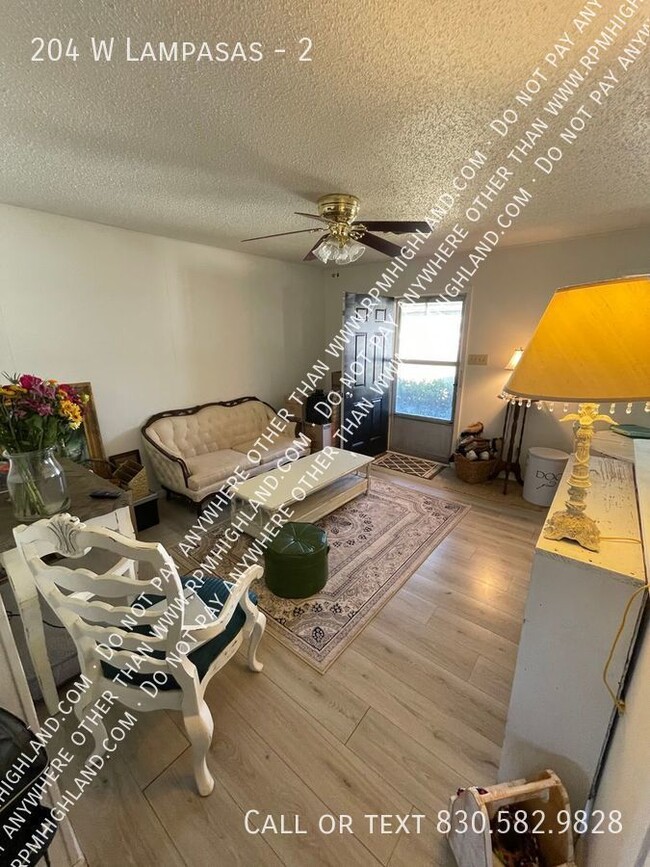 property at 204 W Lampasas St