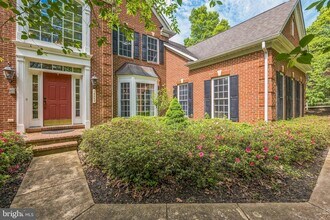 14263 Howard Rd, Unit 1545-312 in Dayton, MD - Building Photo - Building Photo