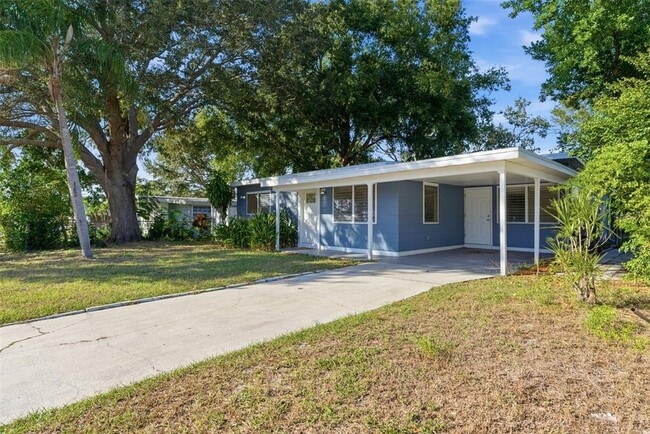 5481 47th Ave N in St. Petersburg, FL - Building Photo - Building Photo