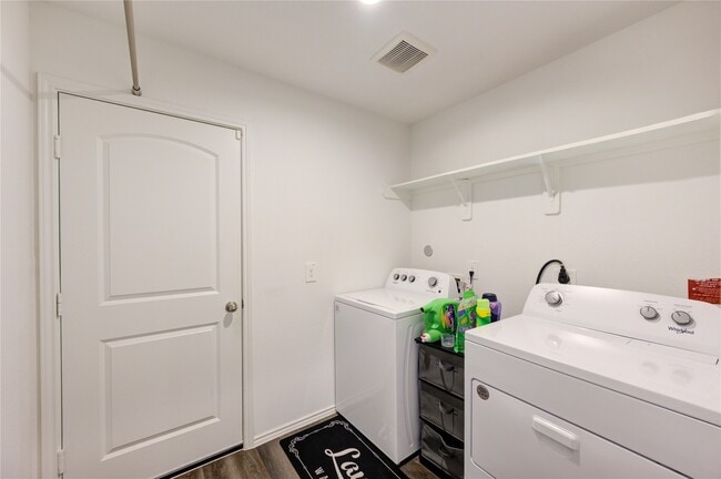 property at 5303 Creekstone Rise Ln