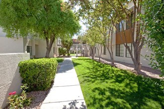 Centennial Park View in Kingman, AZ - Building Photo - Building Photo
