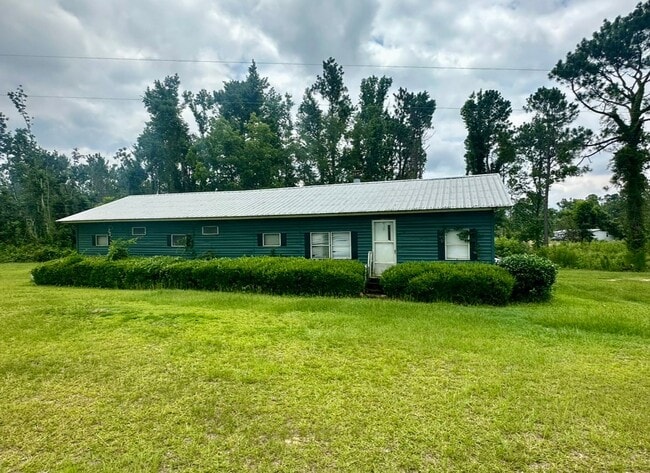 property at 662 Newsome Rd