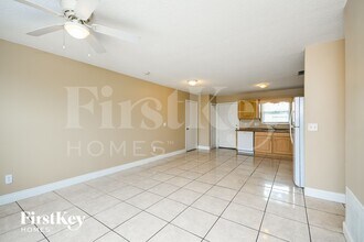 714 Camel Ct in Kissimmee, FL - Building Photo - Building Photo