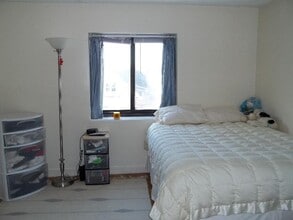 36 Dighton St, Unit 15 in Boston, MA - Building Photo - Building Photo