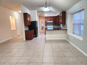 8406 Taraglen Ct in Richmond, TX - Building Photo - Building Photo
