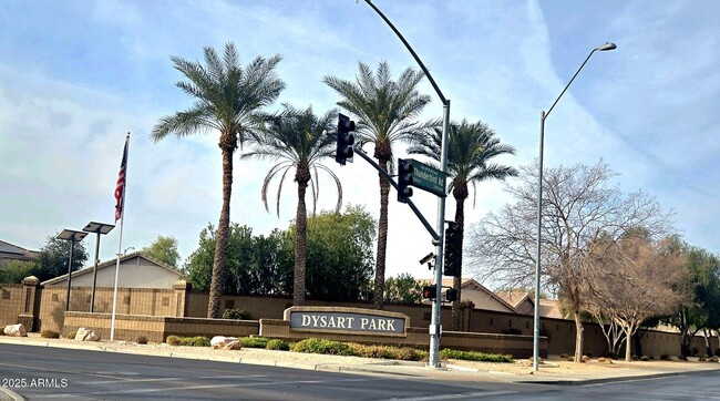 12733 W Pershing St in El Mirage, AZ - Foto de edificio - Building Photo