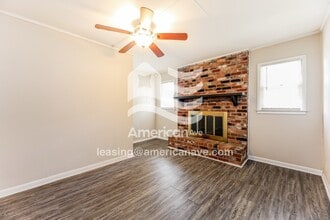 517 Wildwood Dr in Spartanburg, SC - Foto de edificio - Building Photo