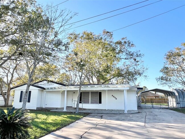 3806 Peck Ave in Santa Fe, TX - Building Photo - Building Photo