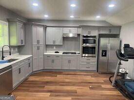4861 Tower View Trail in Snellville, GA - Building Photo