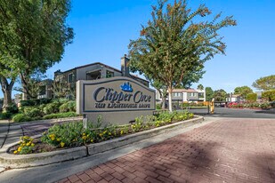 Clipper Cove Apartments in Stockton, CA - Building Photo
