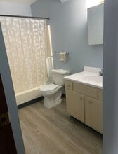 709 N Highland Ave, Unit 3 in Sioux Falls, SD - Building Photo - Building Photo