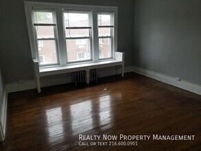 11871 Lake Ave in Lakewood, OH - Building Photo - Building Photo