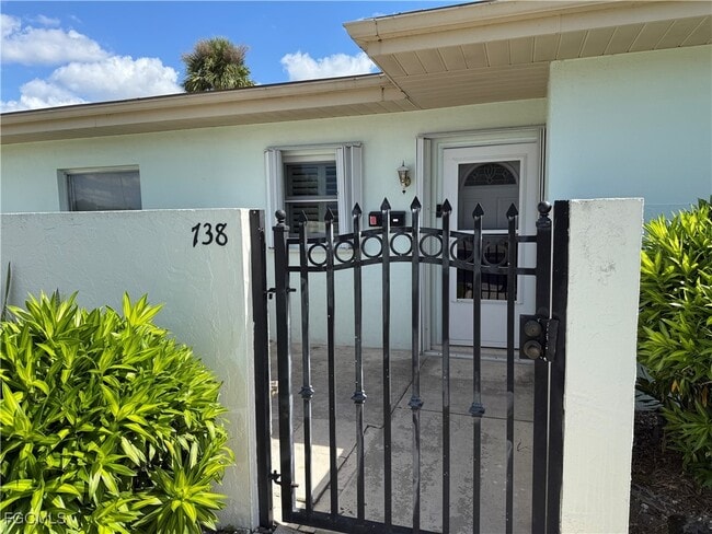 property at 738 Joel Blvd