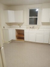 1209 S Malcolm Ave in Chanute, KS - Building Photo - Building Photo