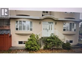 8XX W 60th Ave in Vancouver, BC - Building Photo