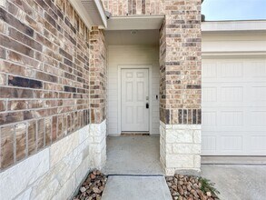 40507 Birch Shadows Ct in Magnolia, TX - Building Photo - Building Photo