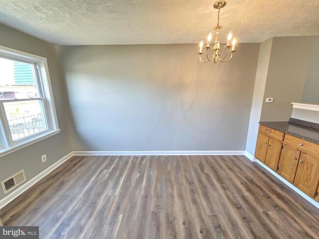 2205 Redthorn Rd in Middle River, MD - Building Photo - Building Photo
