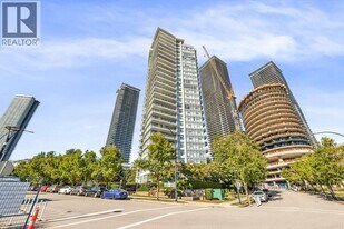 2289 Yukon Crescent in Burnaby, BC - Building Photo