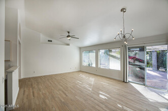 4559 E Libby St in Phoenix, AZ - Building Photo - Building Photo