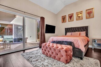 5915 Smoke Glass Trail in Dallas, TX - Building Photo - Building Photo