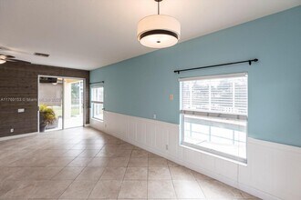 2201 Cape Heather Cir in Cape Coral, FL - Building Photo - Building Photo