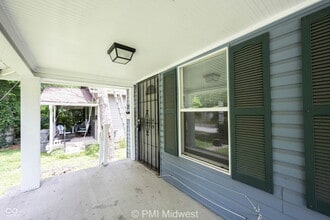 2903 N Chester Ave in Indianapolis, IN - Building Photo - Building Photo