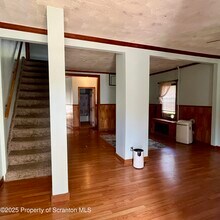 905 Hill St in Mayfield, PA - Building Photo - Building Photo