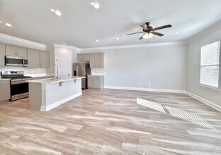 7803 Pisa Dr in Baton Rouge, LA - Building Photo - Building Photo