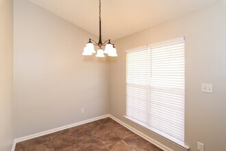 10333 Cottage Oaks Dr in Memphis, TN - Building Photo - Building Photo